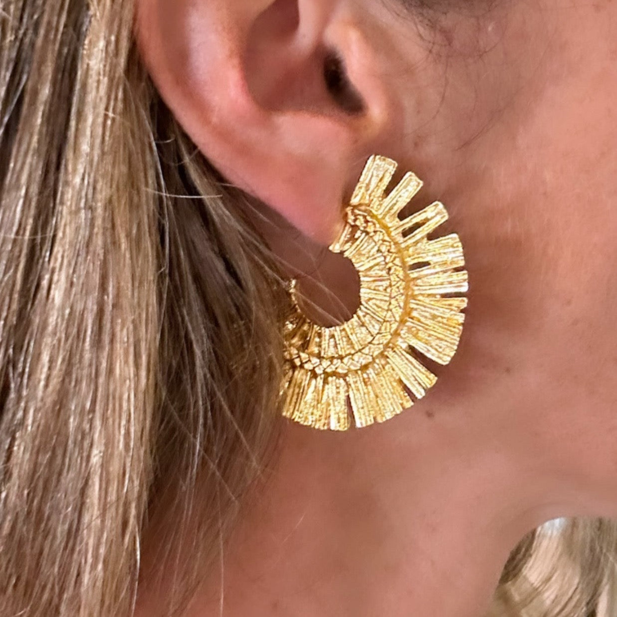 Aro Flecos Cocktail Earrings