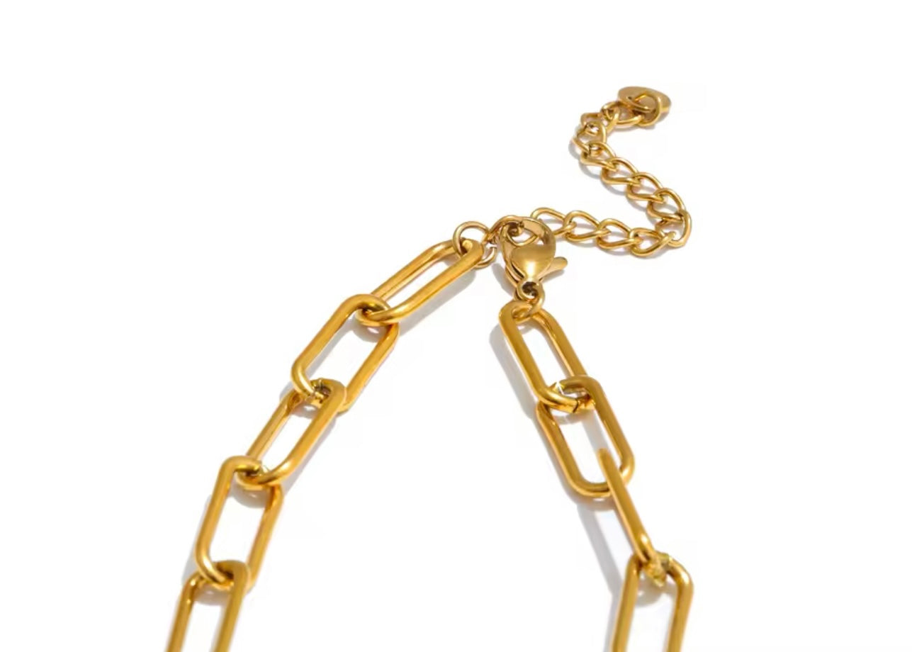 Bay Necklace