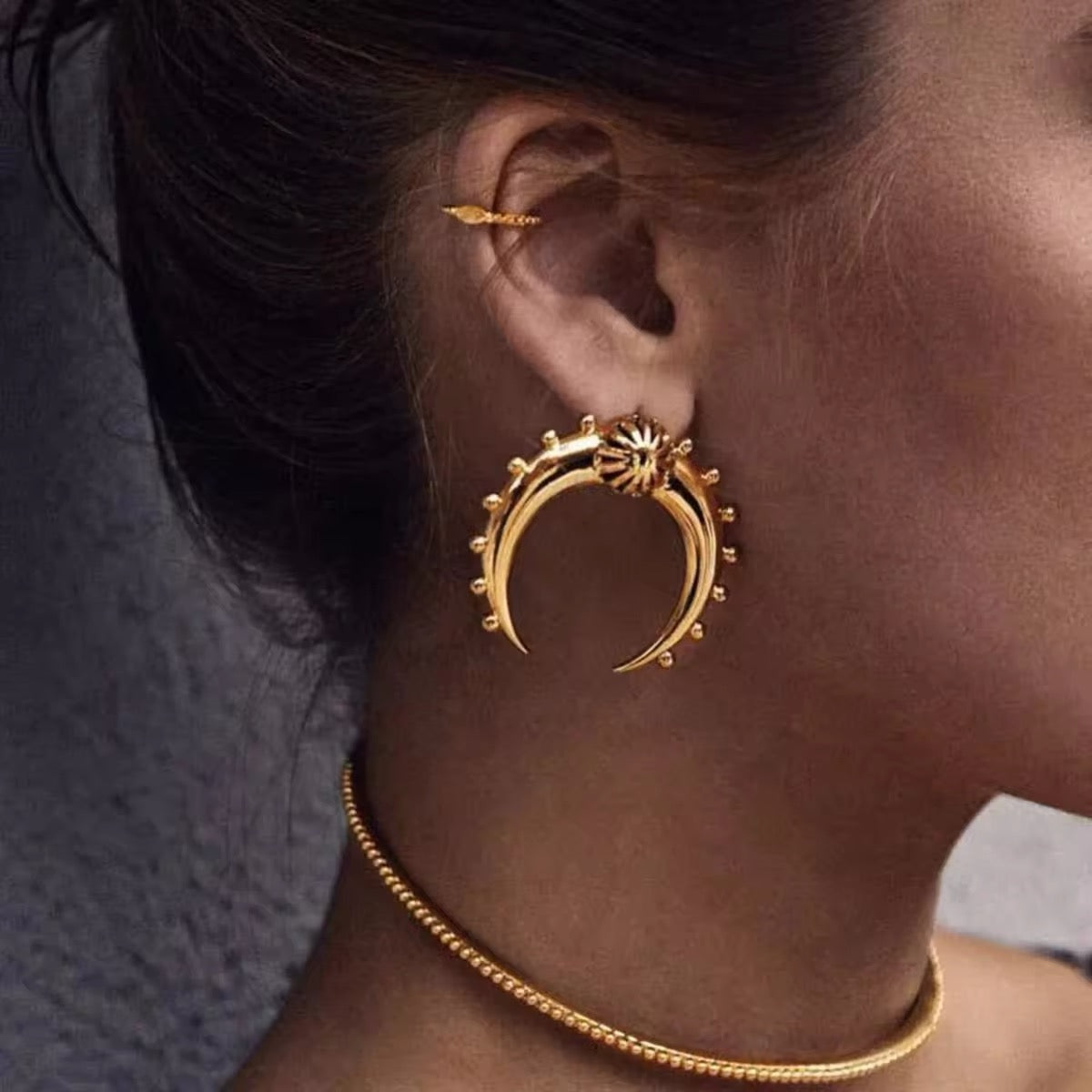 Media Luna Earring