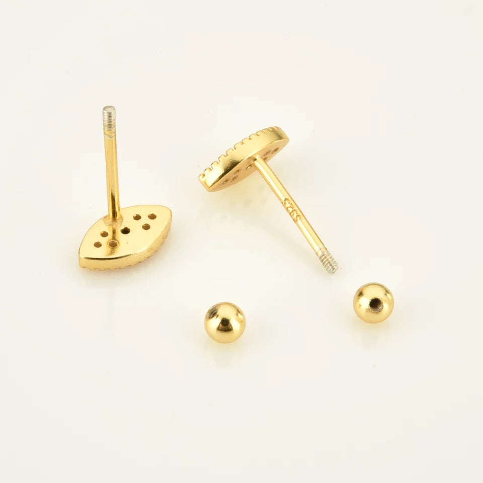 Lucky Eye Stud Fushia
