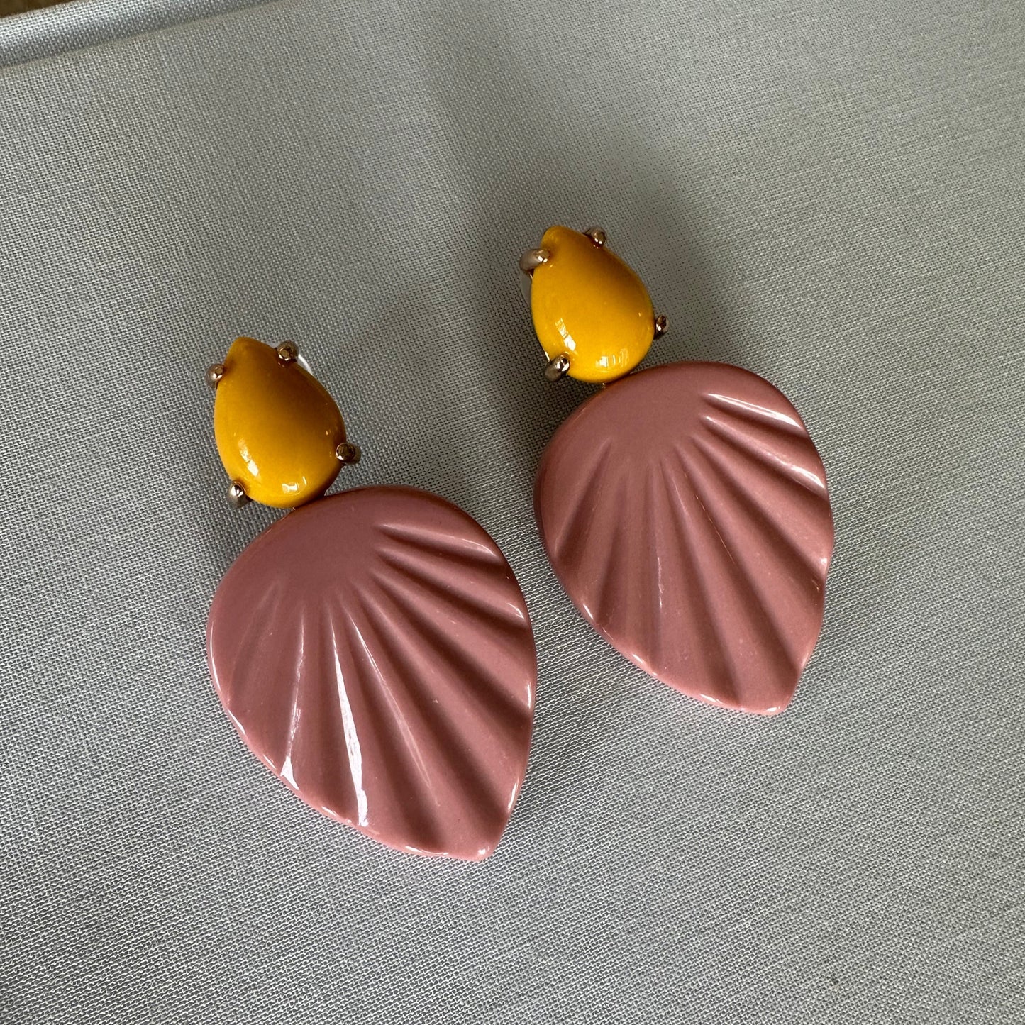 Paipai Pink Cocktail Earrings