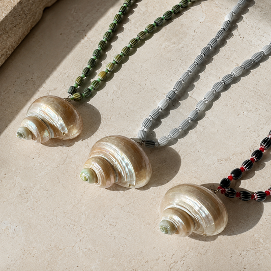 Conch Necklace Green