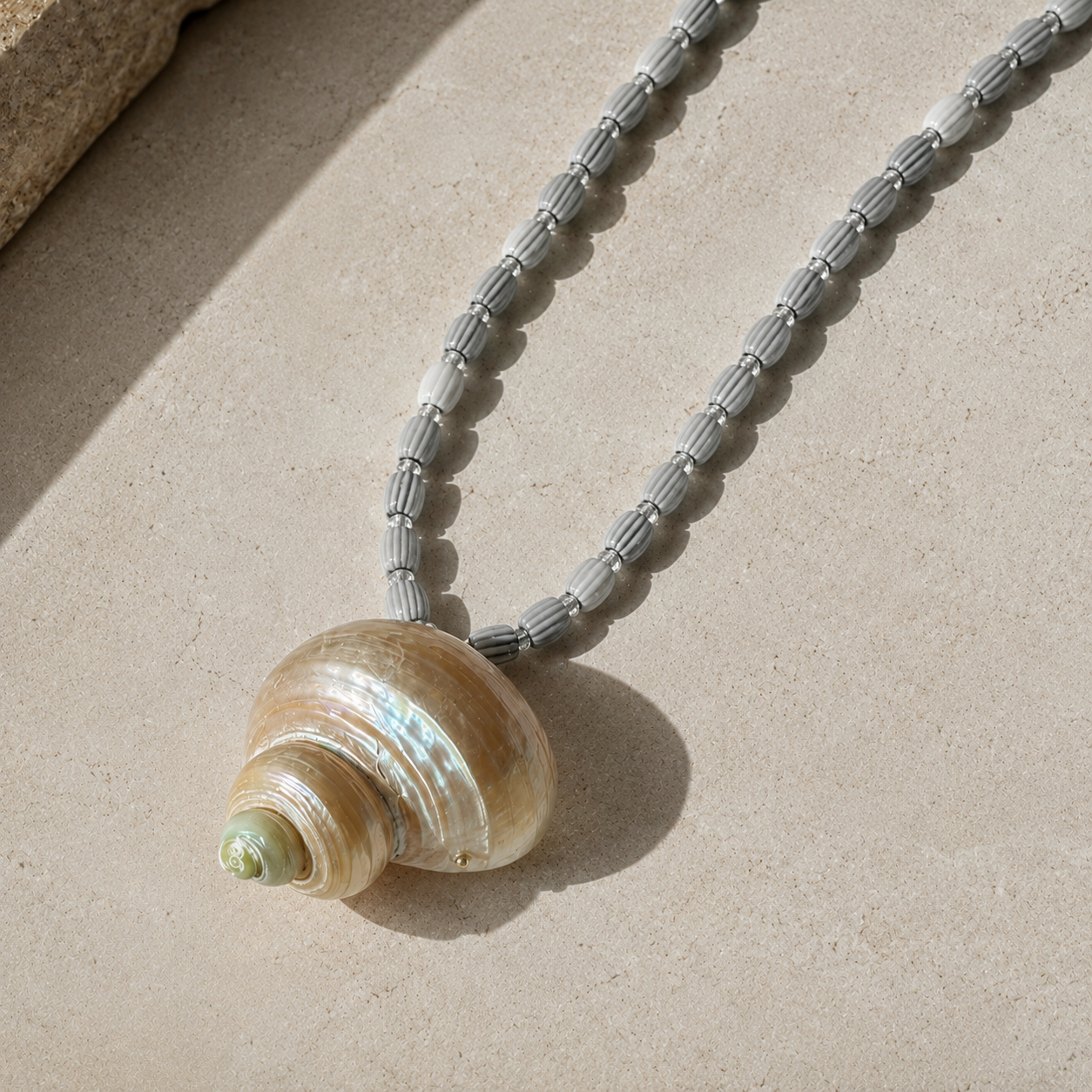 Conch Necklace Grey